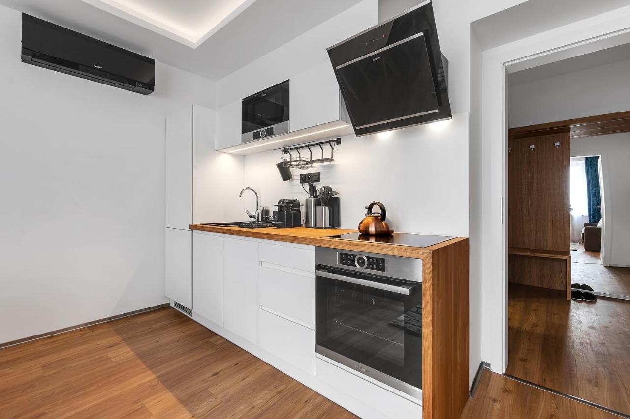 Novy Designovy Apartman S Klimatizaci Рихнов-над-Кнєжноу Екстер'єр фото
